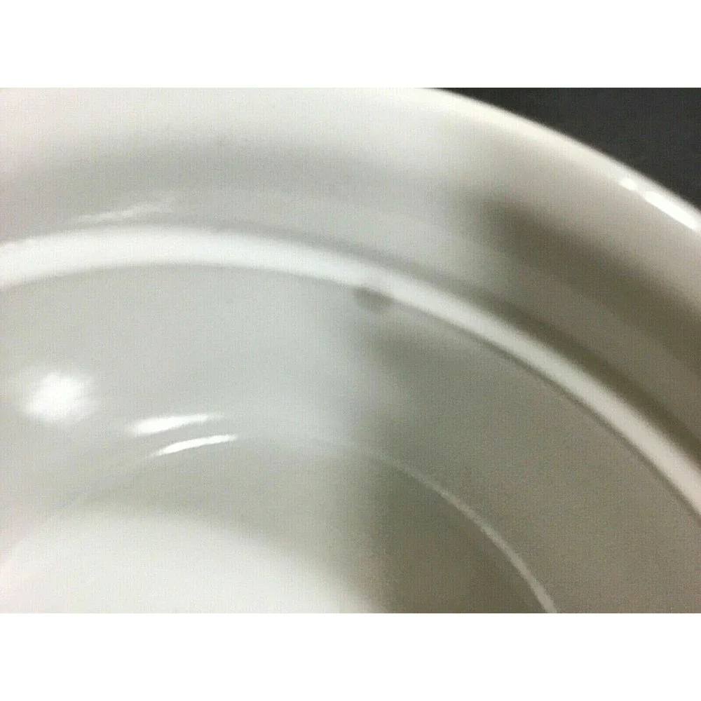 Corning Ware French White Casserole Dish Bowl Oval Round 2 Quart 1.9 L No Lid